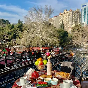 فندق Nizami Central Street